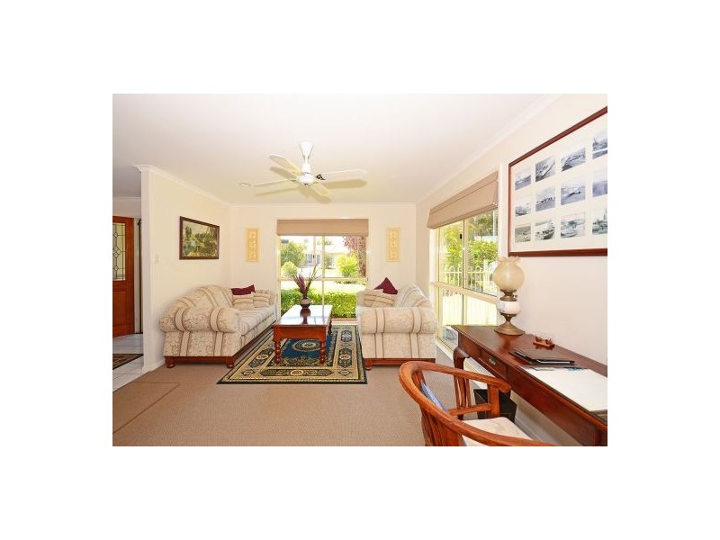 21 Lido Parade, Urangan QLD 4655