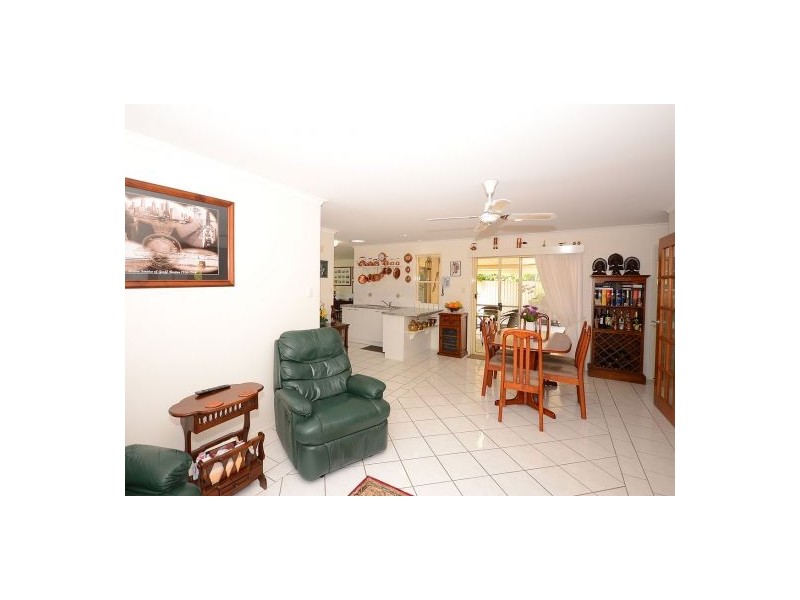 21 Lido Parade, Urangan QLD 4655