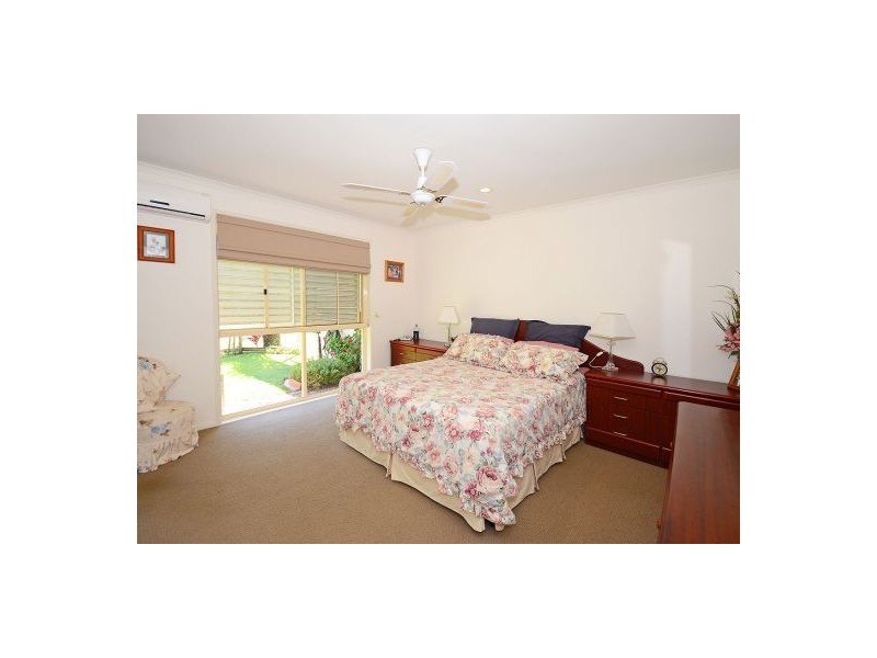 21 Lido Parade, Urangan QLD 4655