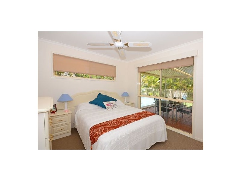 21 Lido Parade, Urangan QLD 4655