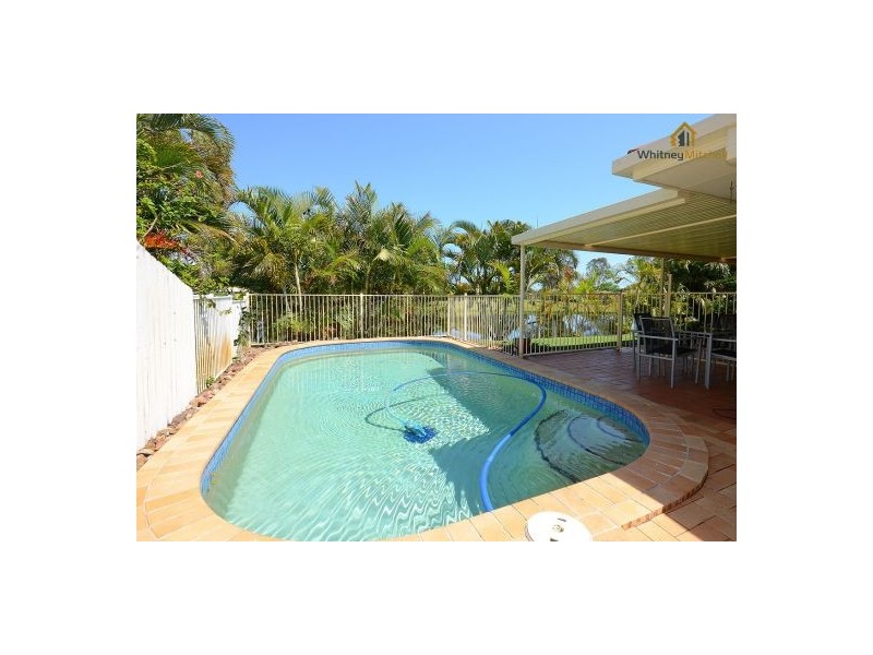 21 Lido Parade, Urangan QLD 4655