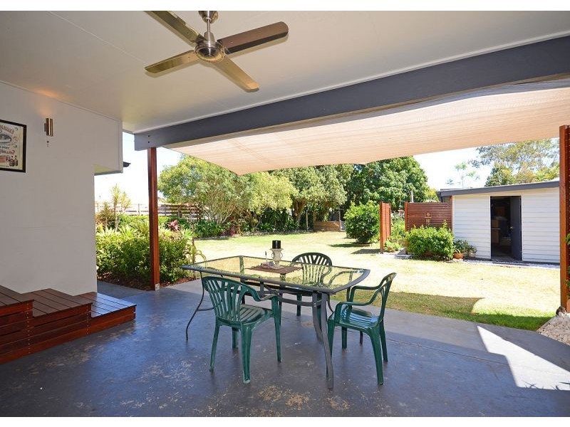 75 Dayman Street, Urangan QLD 4655