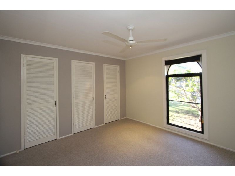 19 Richard Street, Urangan QLD 4655