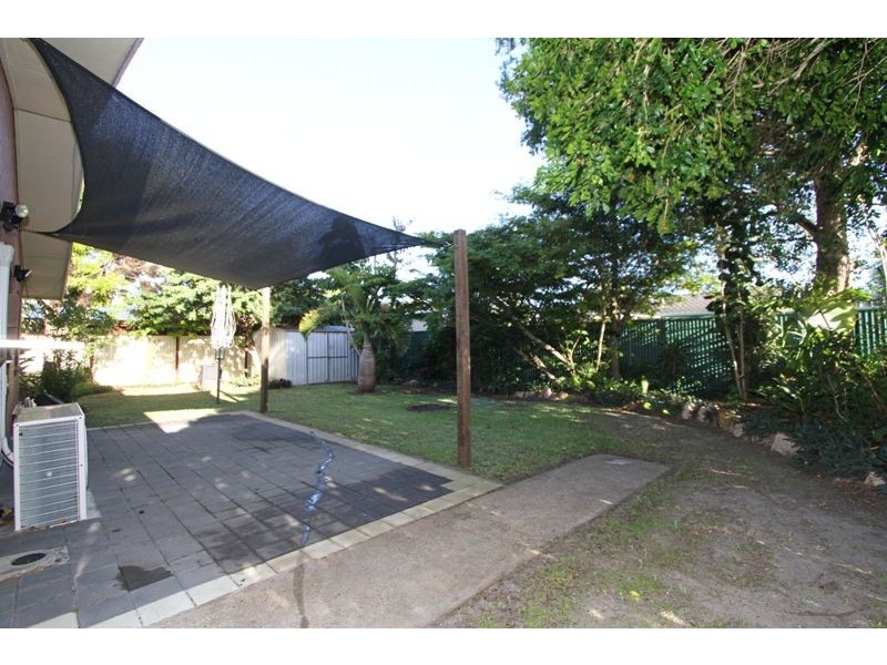 19 Richard Street, Urangan QLD 4655