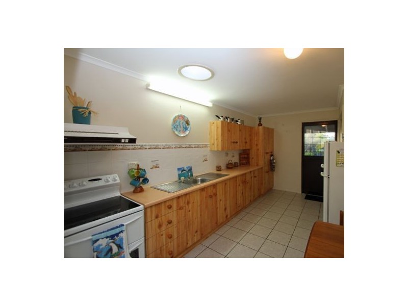 10 Caddy Avenue, Urraween QLD 4655