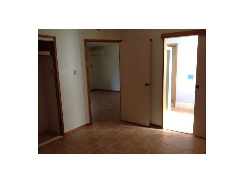 4 Rhys Court, Torquay QLD 4655