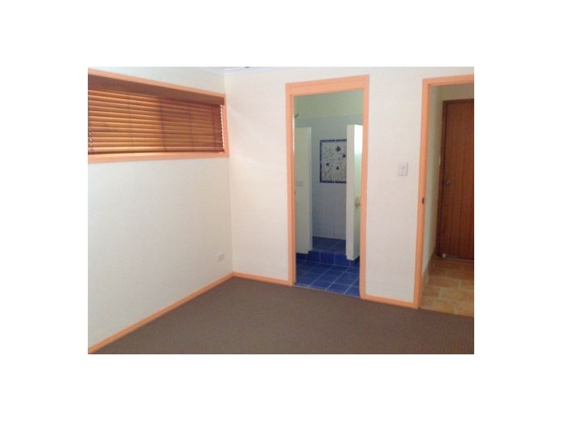 4 Rhys Court, Torquay QLD 4655