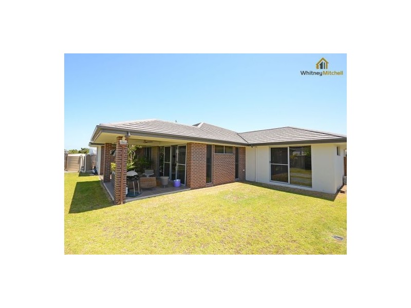 8 Dugong Avenue, Pialba QLD 4655