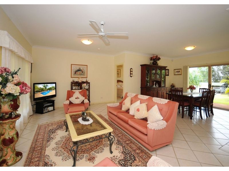 22 Stormy Rise, River Heads QLD 4655