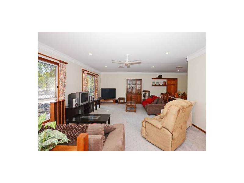 52 Maree Street, Wondunna QLD 4655