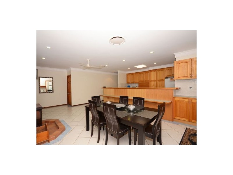 52 Maree Street, Wondunna QLD 4655
