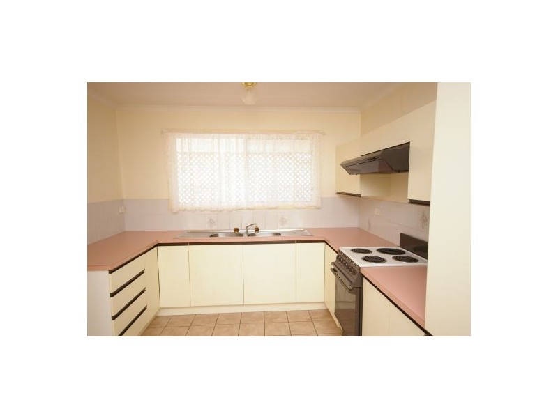 6 Morobe Street, Kawungan QLD 4655