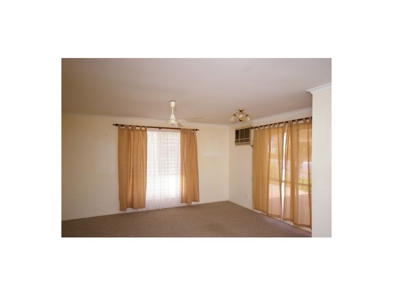 6 Morobe Street, Kawungan QLD 4655