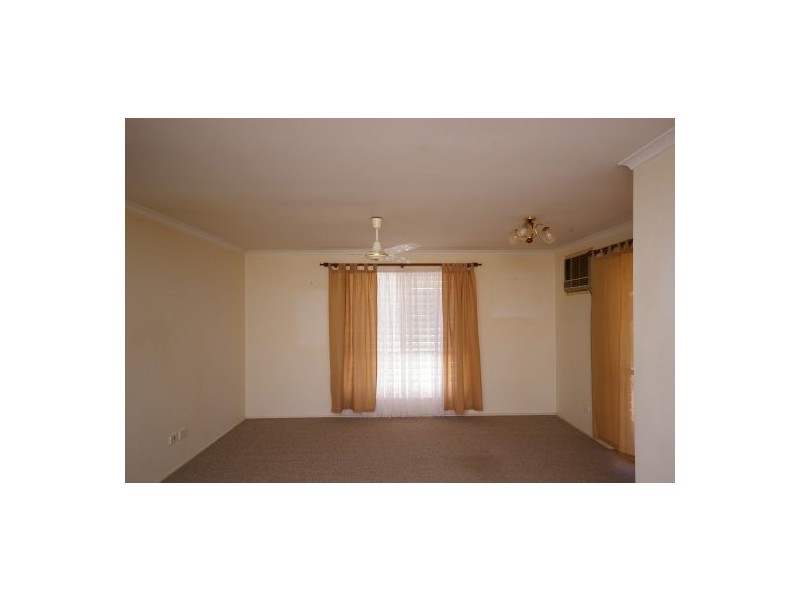 6 Morobe Street, Kawungan QLD 4655