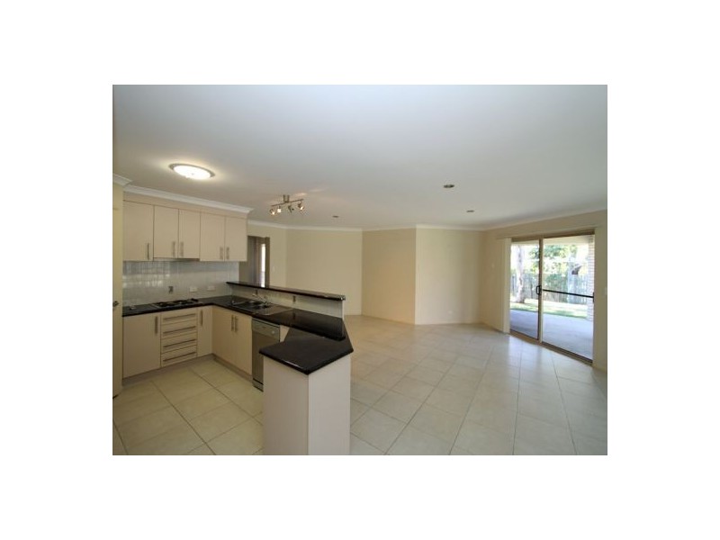 112 Exeter Street, Torquay QLD 4655