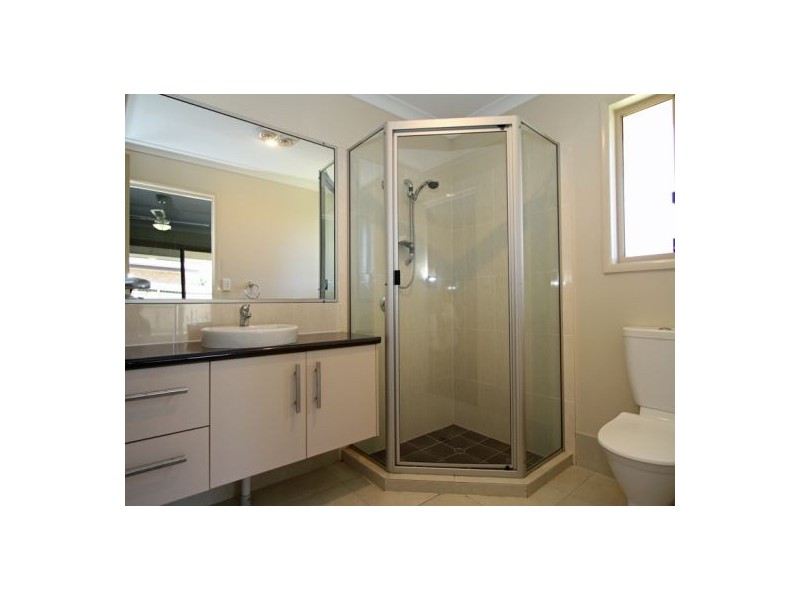 112 Exeter Street, Torquay QLD 4655