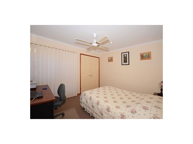 14 Lido Parade, Urangan QLD 4655