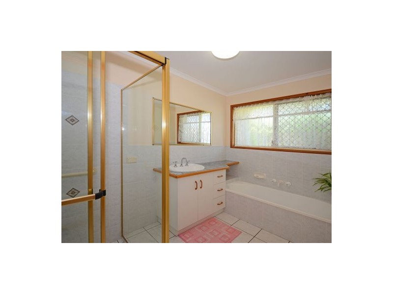 14 Lido Parade, Urangan QLD 4655