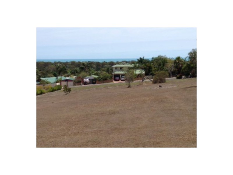 4 Deeds Court, Dundowran Beach QLD 4655