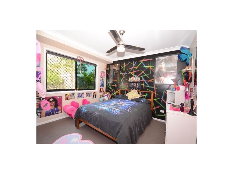 1 Elanora Court, Wondunna QLD 4655