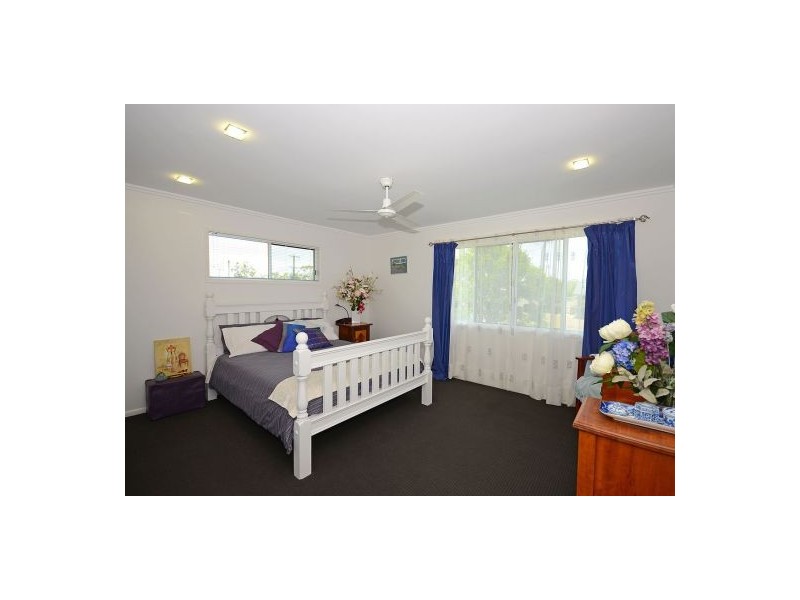 9 Mcnally Street, Scarness QLD 4655
