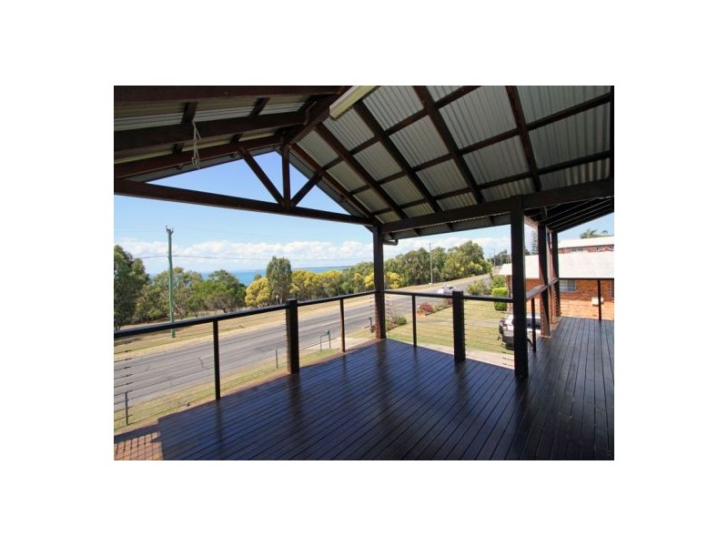 195 Esplanade, Point Vernon QLD 4655