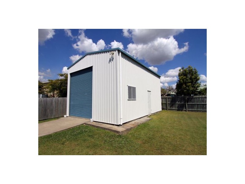 195 Esplanade, Point Vernon QLD 4655