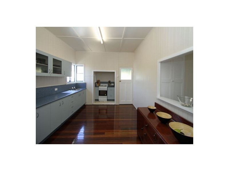 195 Esplanade, Point Vernon QLD 4655