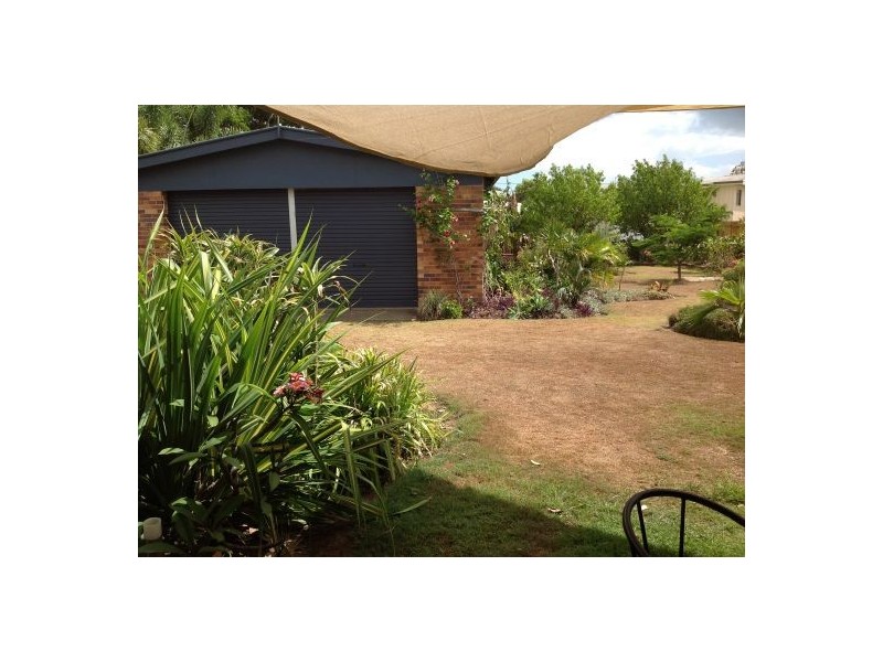 92 Corfield Street, Point Vernon QLD 4655