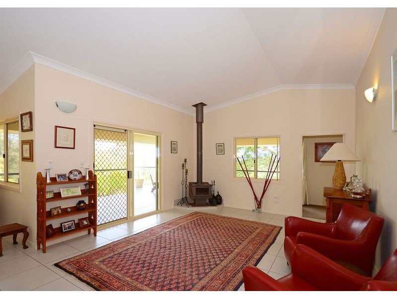 15 Craigslee Court, Craignish QLD 4655