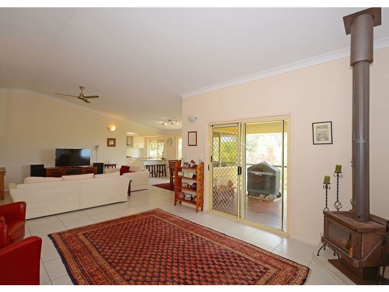 15 Craigslee Court, Craignish QLD 4655