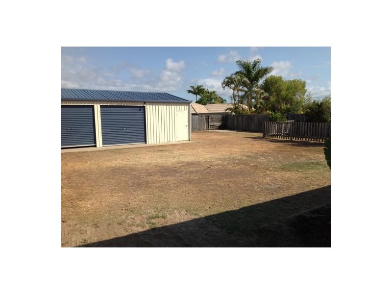 16 Mackay Drive, Kawungan QLD 4655