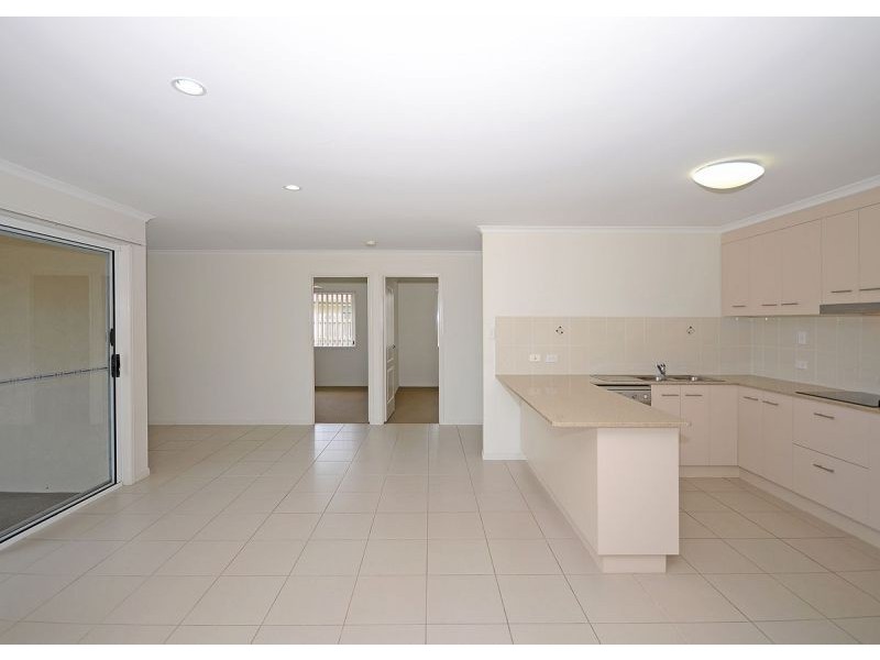 11 Bounty Circuit, Eli Waters QLD 4655