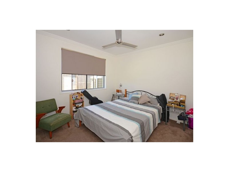 8 Dugong Avenue, Pialba QLD 4655