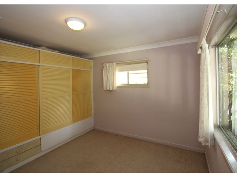 22 William Street, Urangan QLD 4655