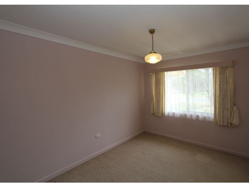 22 William Street, Urangan QLD 4655