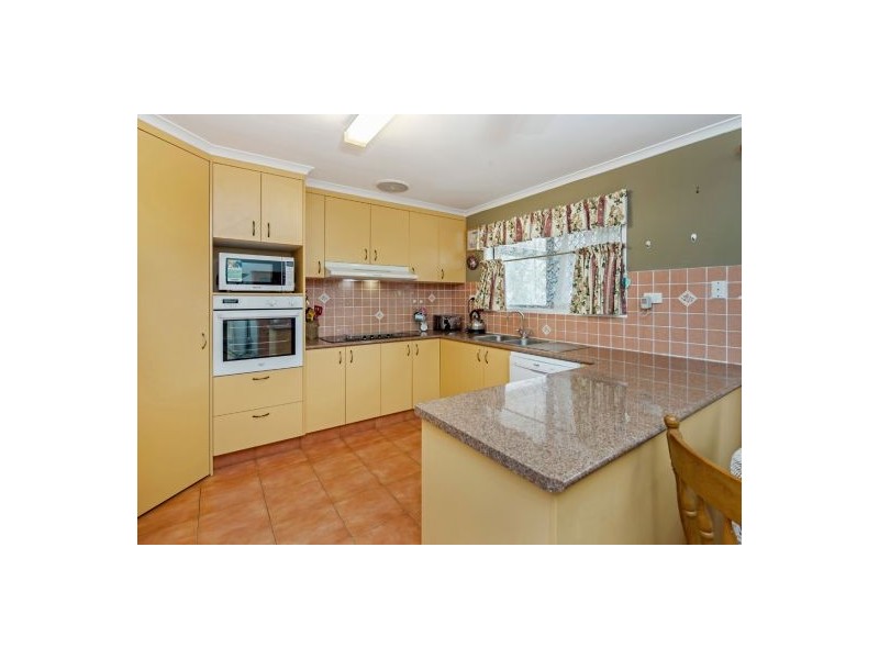 4-6 Andersen Avenue, Urraween QLD 4655