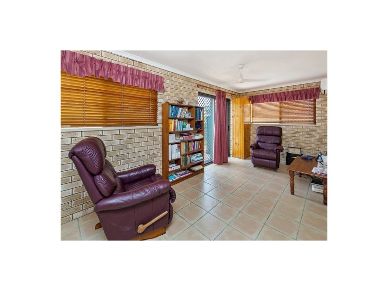 4-6 Andersen Avenue, Urraween QLD 4655