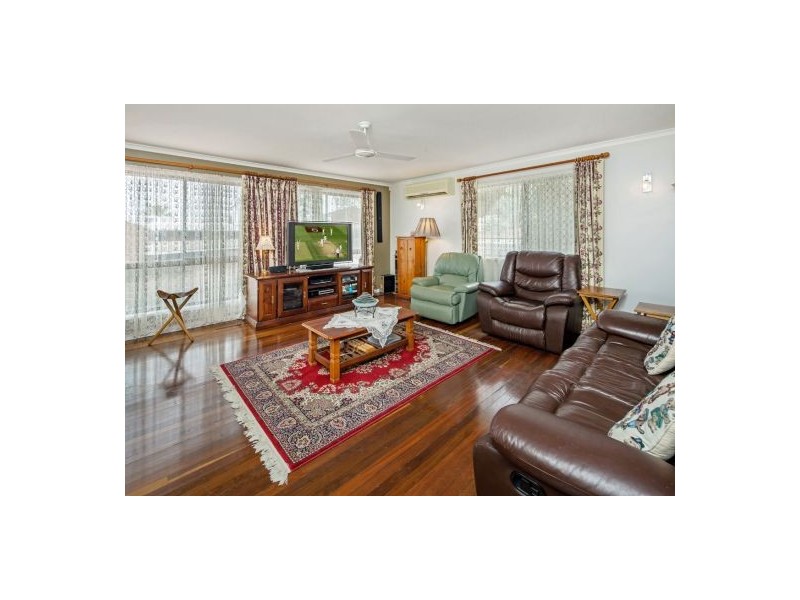 4-6 Andersen Avenue, Urraween QLD 4655