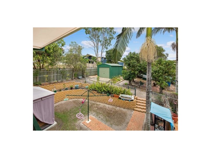 4-6 Andersen Avenue, Urraween QLD 4655