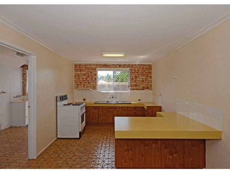 4/3 King Street, Urangan QLD 4655