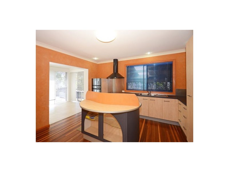 155 Esplanade, Point Vernon QLD 4655