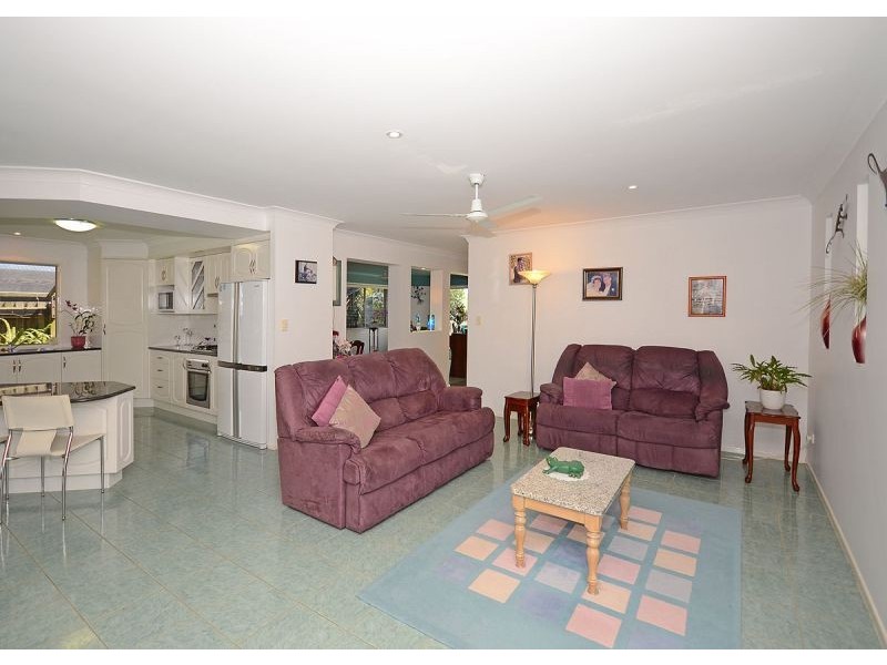 29 Windjammer Circuit, River Heads QLD 4655