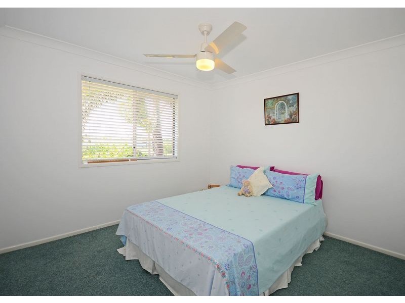 29 Windjammer Circuit, River Heads QLD 4655