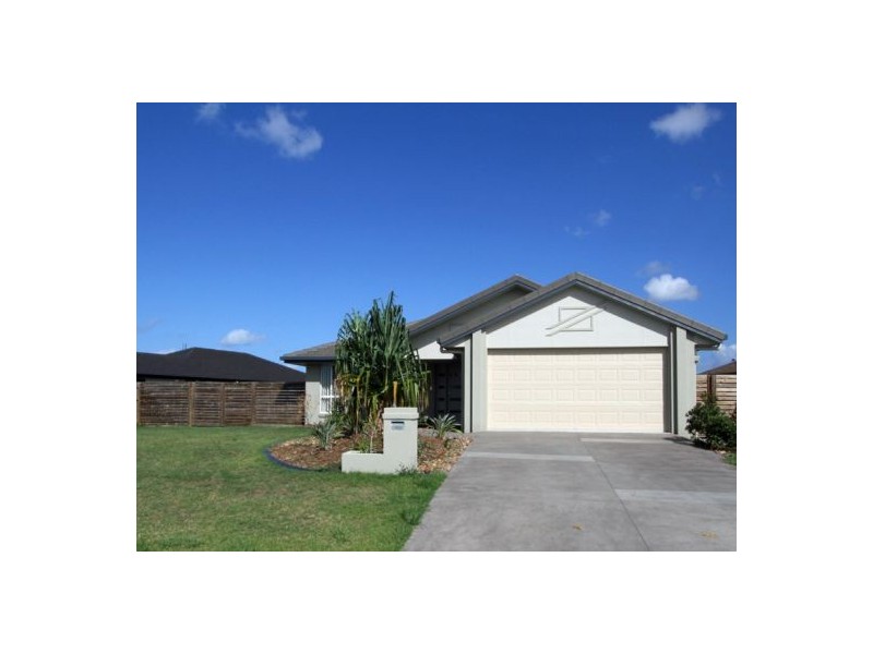 11 Bounty Circuit, Eli Waters QLD 4655