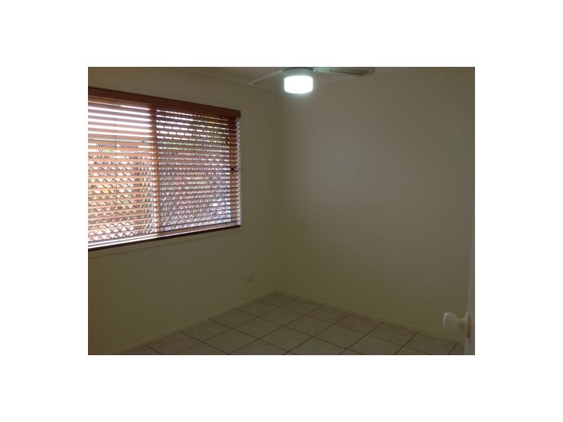 2/11 Doolong Road, Kawungan QLD 4655