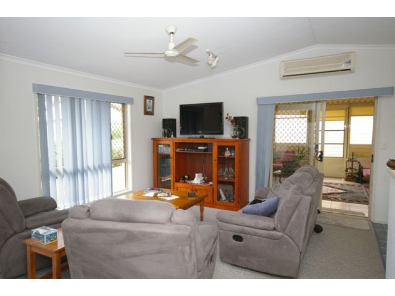 2 Crawford Drive, Dundowran QLD 4655