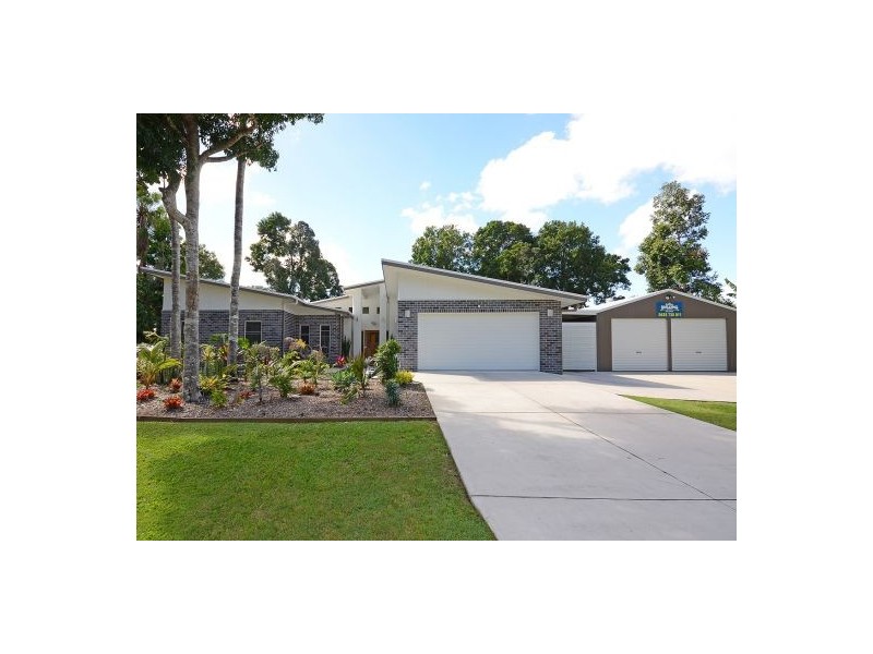 8 Sempfs Road, Dundowran Beach QLD 4655