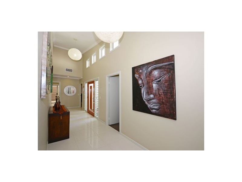 8 Sempfs Road, Dundowran Beach QLD 4655