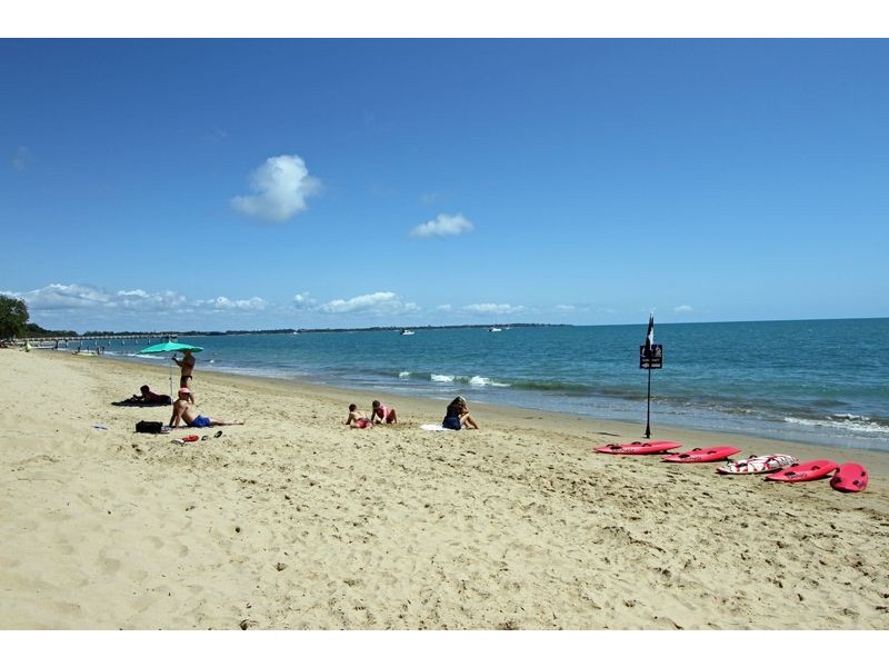 4/445 Esplanade, Torquay QLD 4655